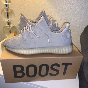 Yeezy sesame 350